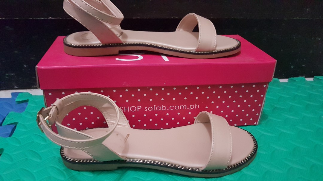 sofab flat sandals