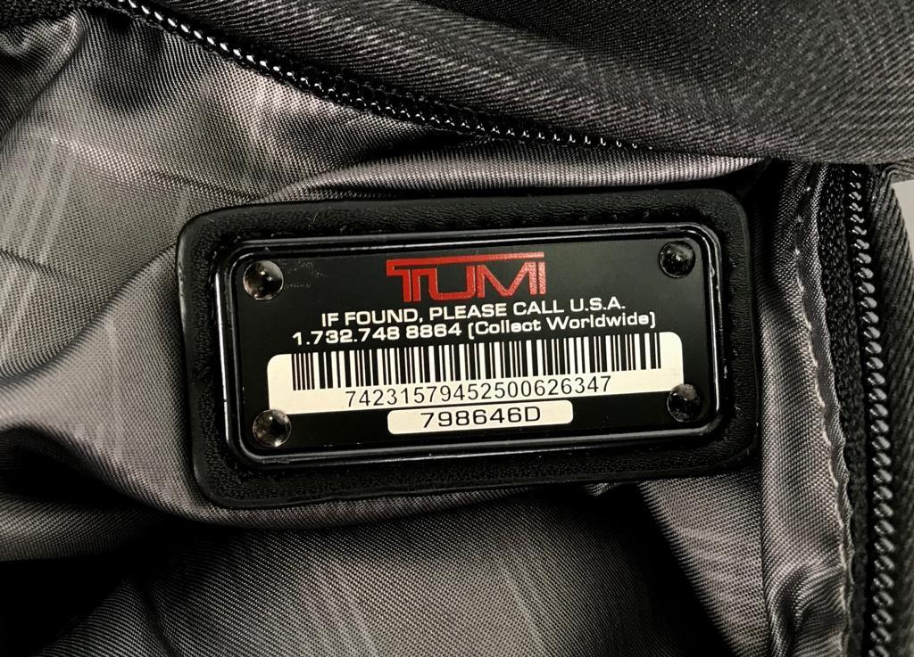 Tumi tahoe marshall sling hot sale