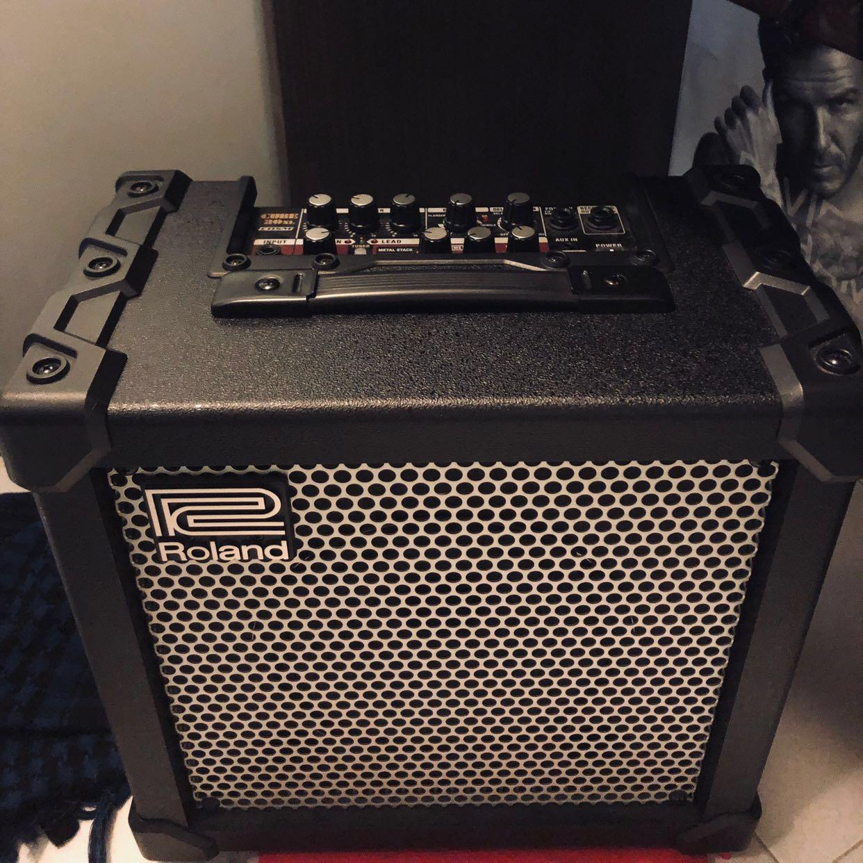 Roland Cube-20XL Guitar Amplifier, 興趣及遊戲, 音樂、樂器& 配件