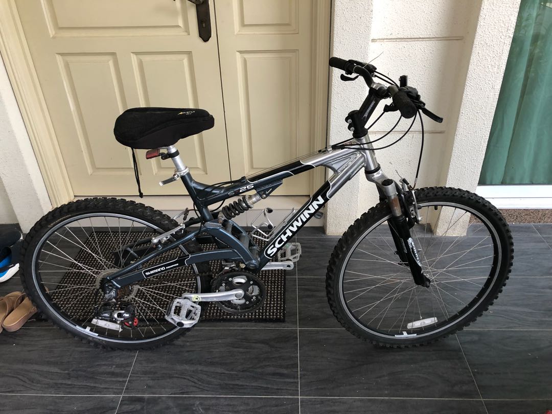 Water bottle holder for hot sale schwinn bike