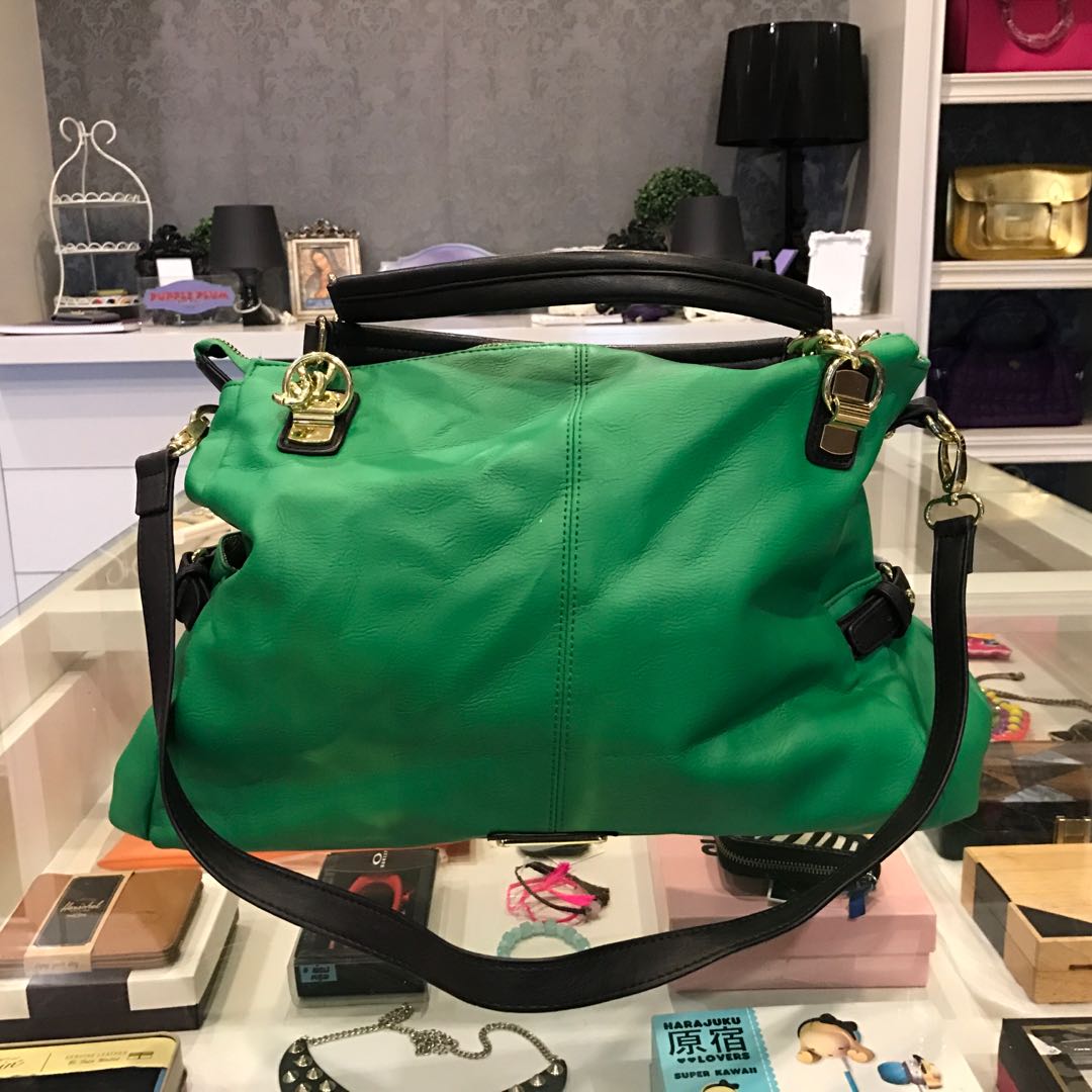 steve madden green bag