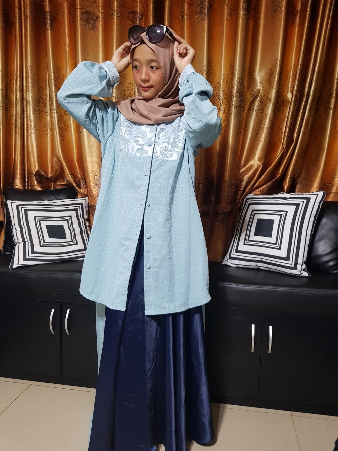 25 Trend Terbaru Baju Biru  Telor  Asin  Cocok Dengan Jilbab 