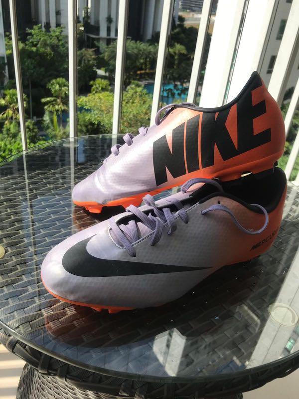 used nike soccer cleats