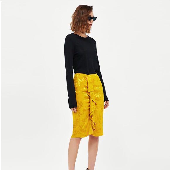 Zara Yellow Jacquard Silk Midi Skirt 