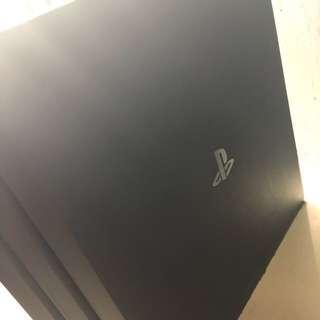 ps4 pro 有手制