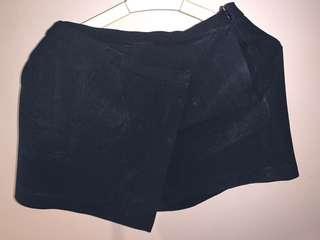 Zara woman black skort