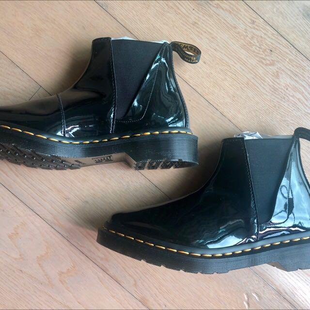 dr martens bianca patent