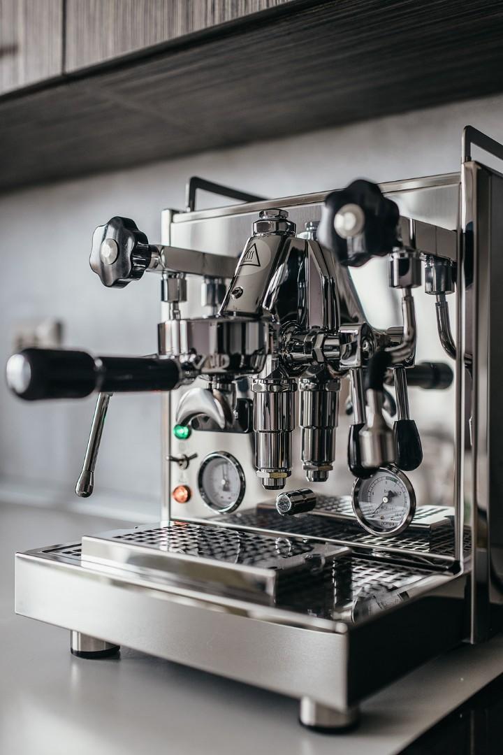 Barista Professional Espresso Machine Profitec Pro 700 Dual Boiler