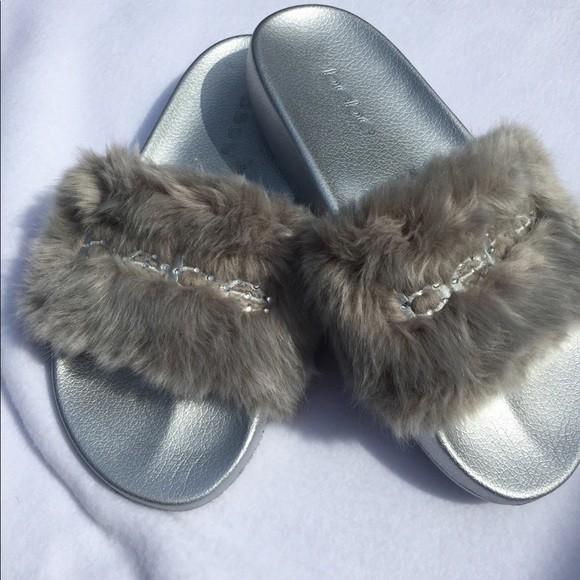 bebe fur slides