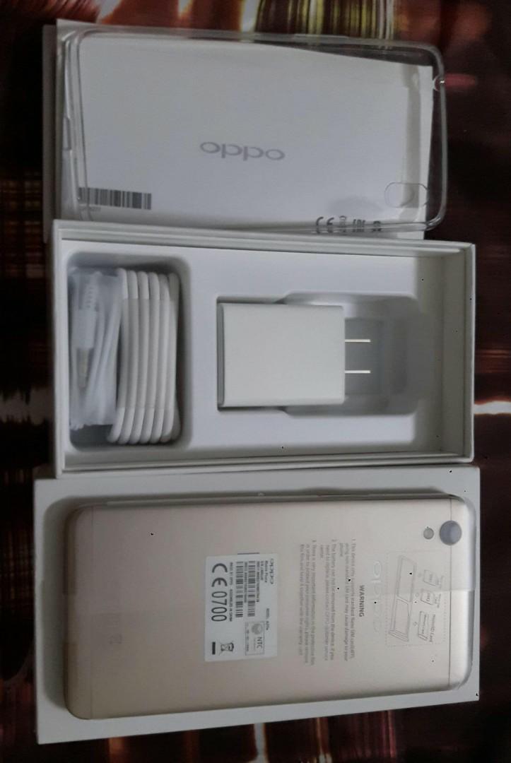 Brandnew Oppo a37 (Category: OPPO) located in Caloocan City. Submitted by anglla21 (Listing ID 215315459, Image 1). Description: Brandnew and complete package.