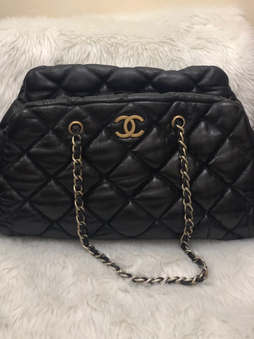 Chanel Quilted Bubble Bag Vintage, Luxury, Bags & Wallets on Carousell