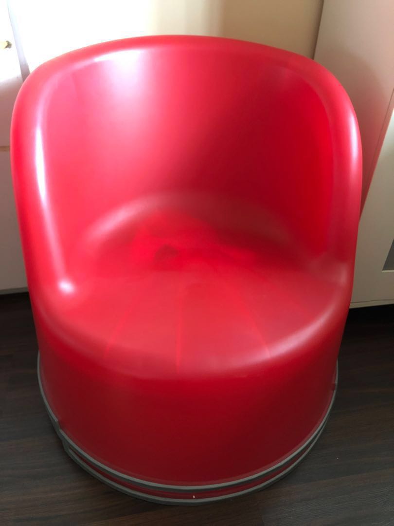 Ikea red plastic 2025 chair