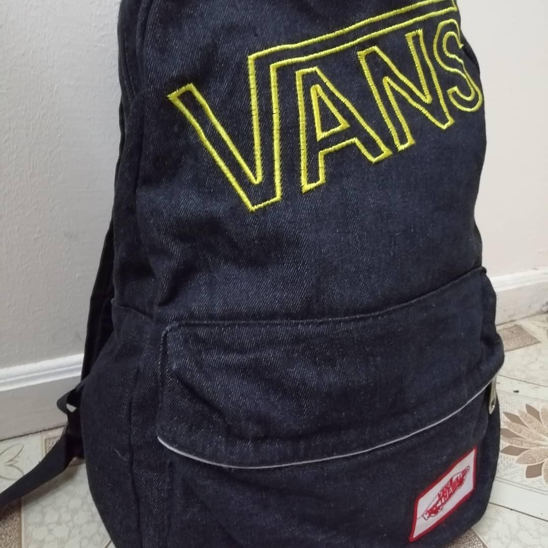 Custom backpack vans discount