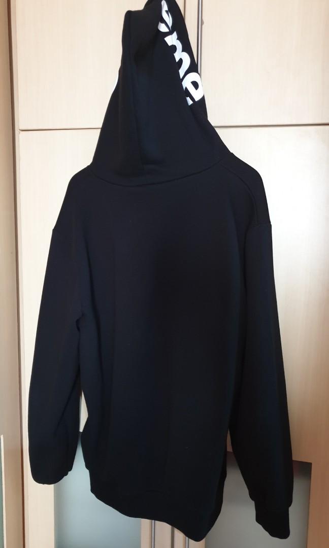 Supreme sweater made in 2025 korea jeans