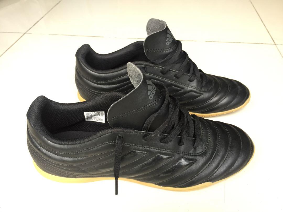 Kasut futsal clearance adidas 2019