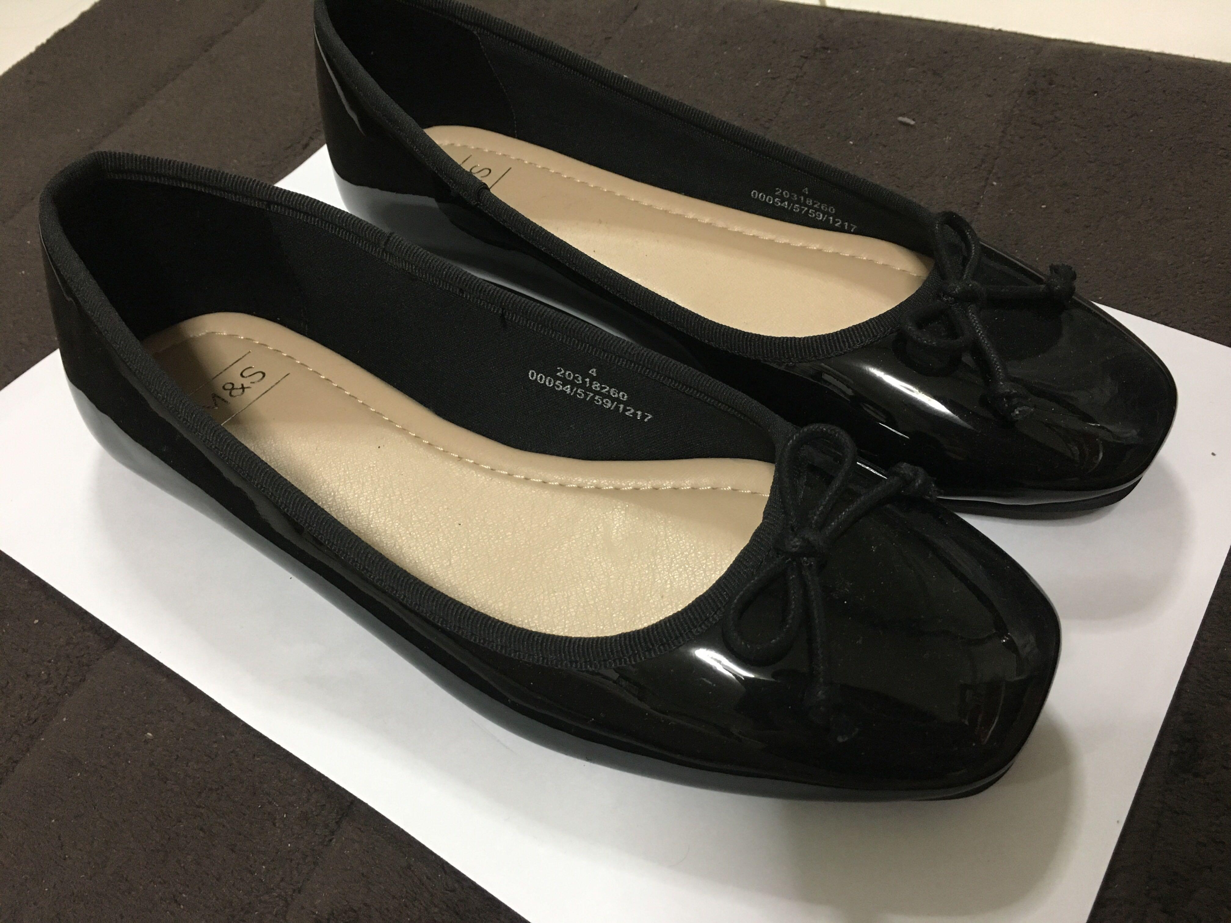 flat shoes marks and spencer