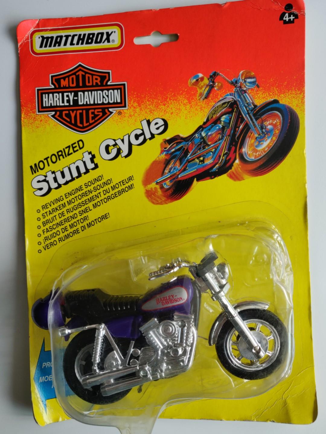 Matchbox Motorized Stunt Cycle 兩架, 興趣及遊戲, 玩具 & 遊戲類 - Carousell