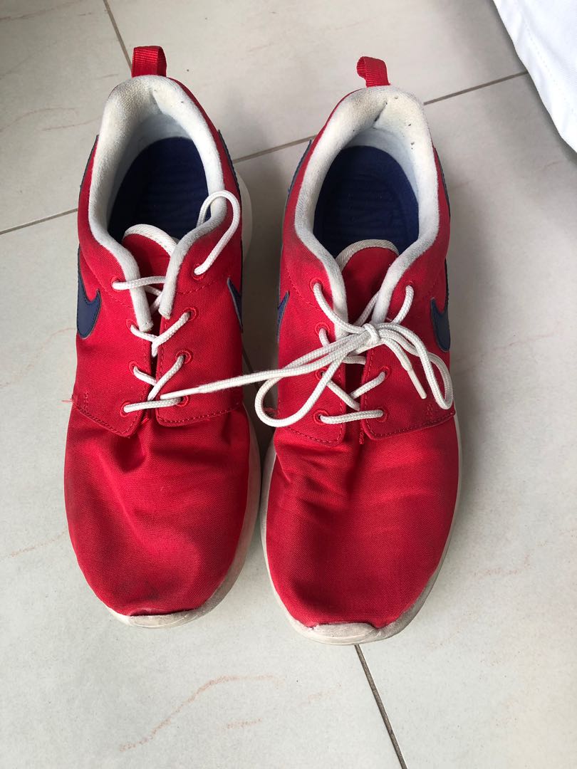 Nike Sneakers Men s Fashion Footwear Sneakers On Carousell