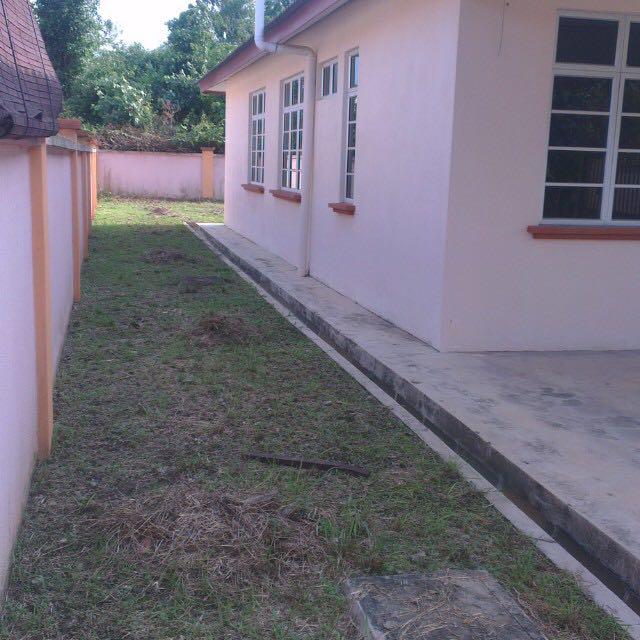 Rumah Semi D 4 Bilik Bebas Banjir Dekat Dengan Bandar Chukai Kemaman Property Rentals On Carousell