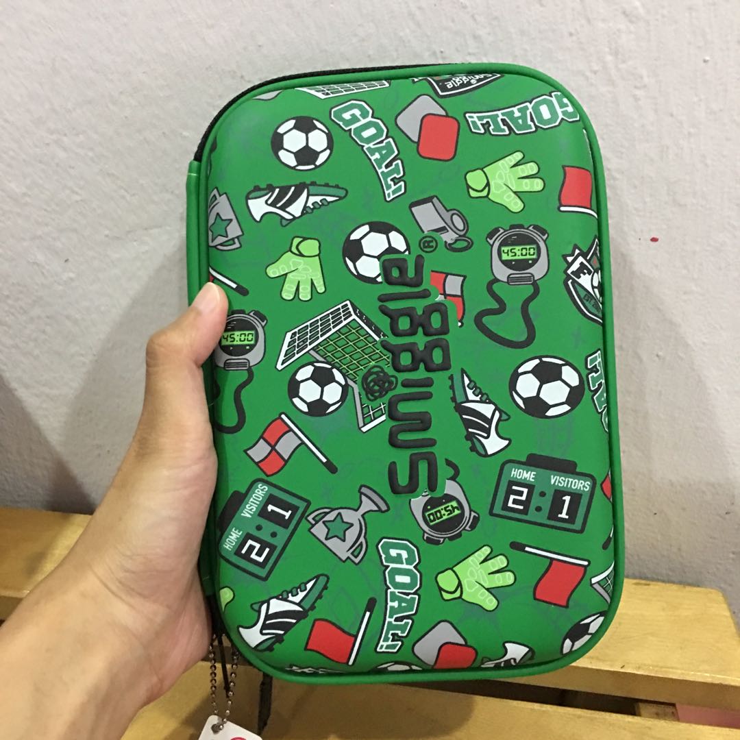 Football smiggle outlet pencil case