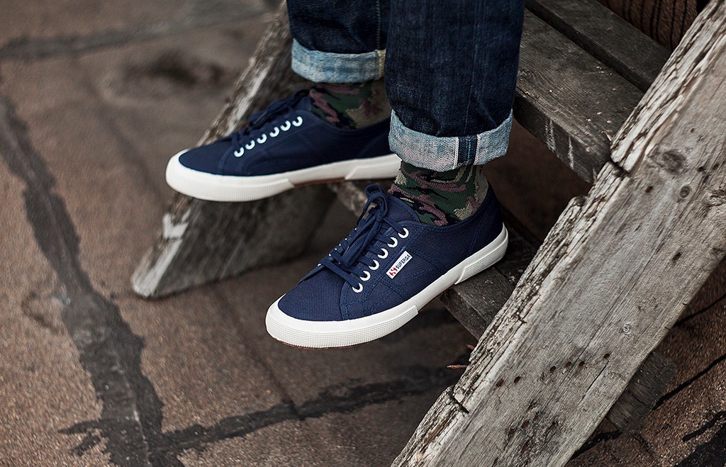 superga navy 2750