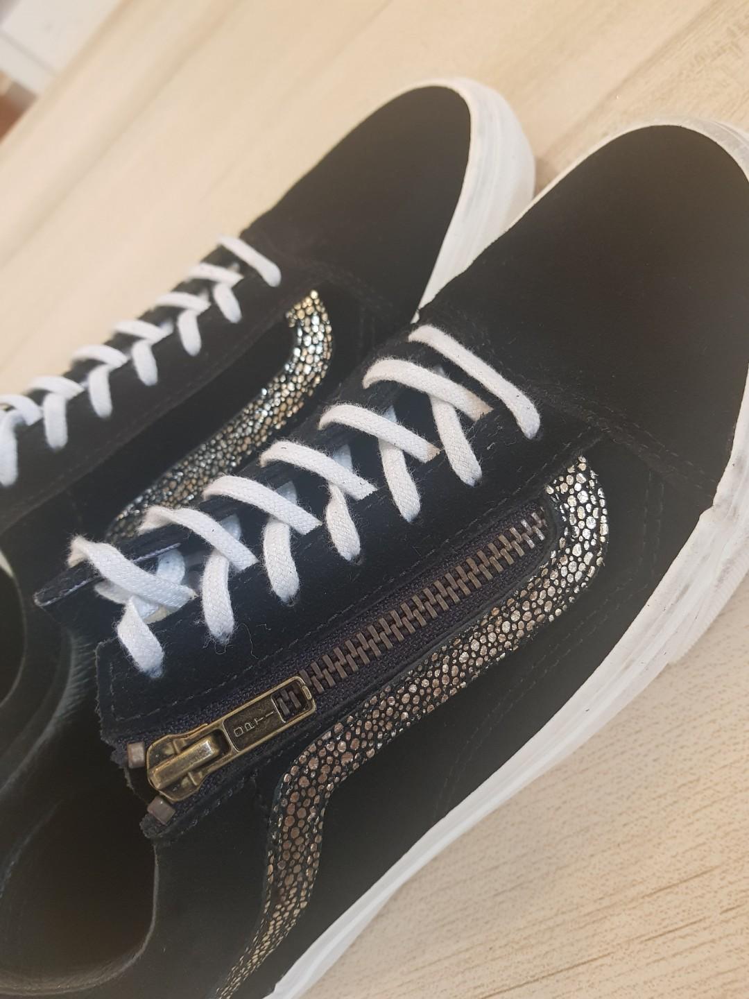 Vans Shoes Women S Fashion Shoes Sneakers On Carousell