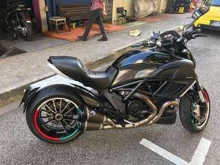 Ducati DIAVEL- well kept bike with lots of extras
