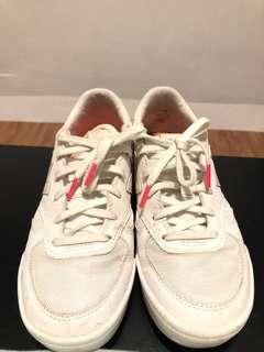 New balance 休閒鞋 25cm