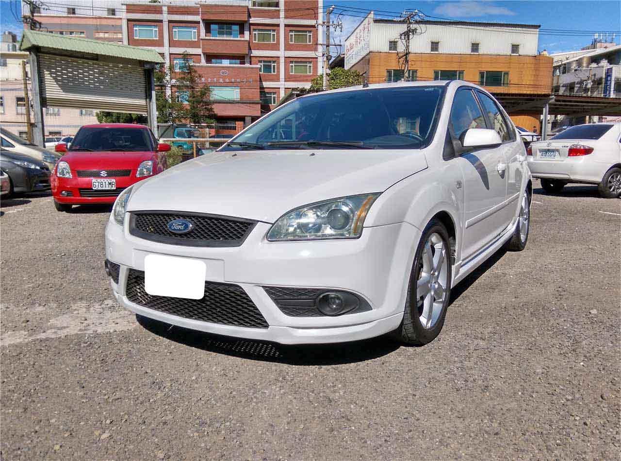 全額貸 二手車中古車07年focus 5d 白色2 0s 汽車 汽車出售在旋轉拍賣