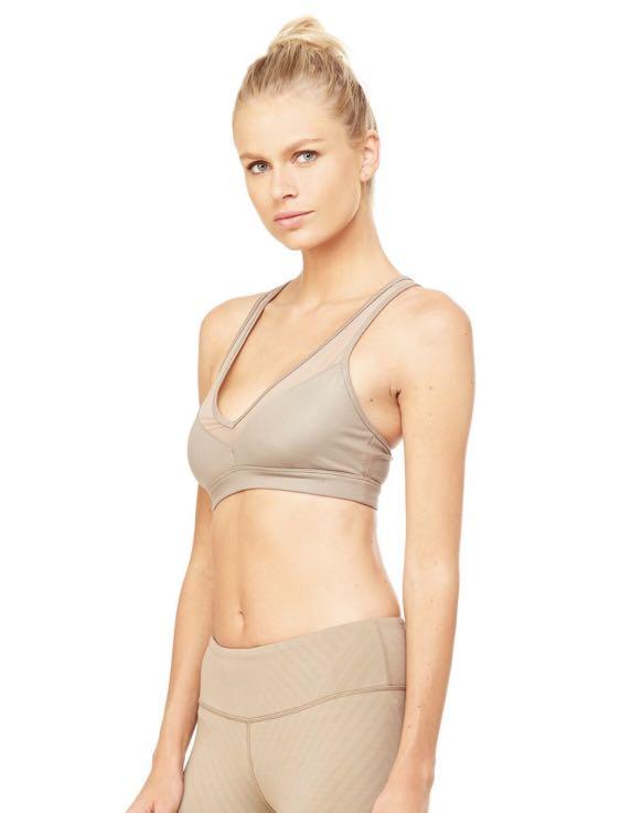 Alo entice hot sale bra