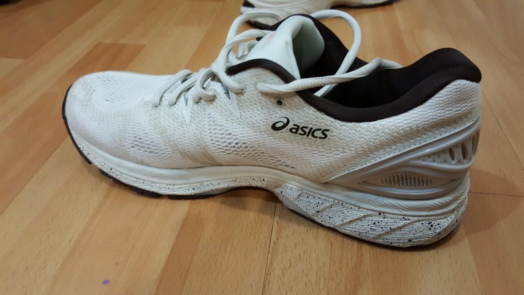Asics Gel Nimbus 20 Sakura special reduce