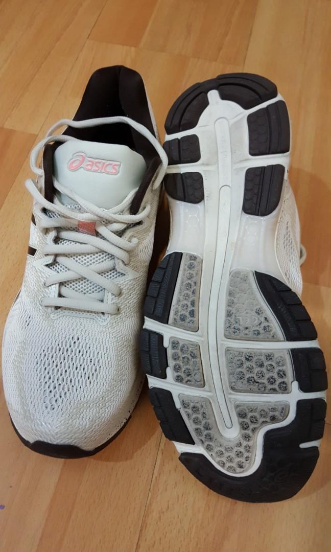 asics gel nimbus 20 sakura