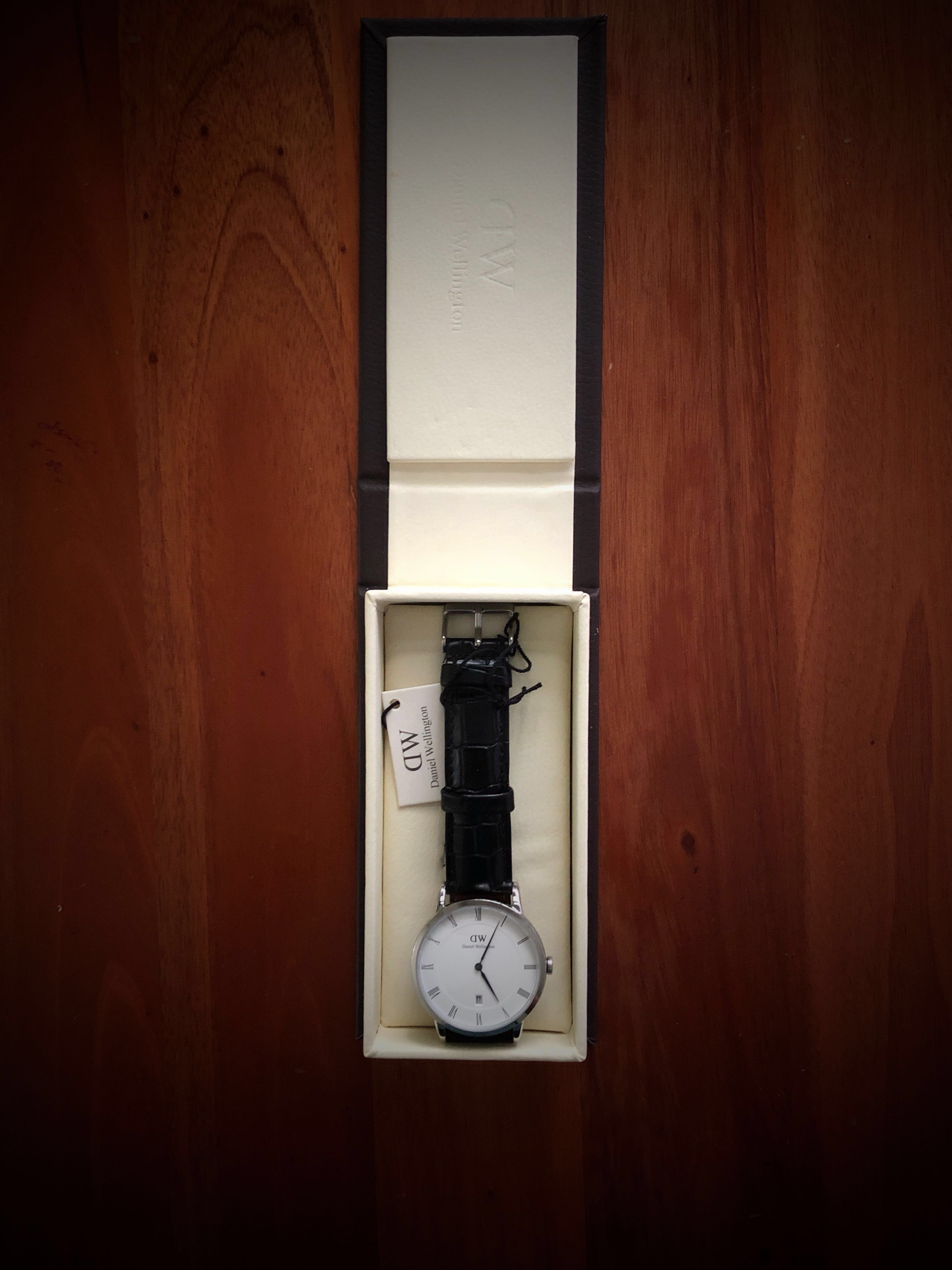 Zalora deals daniel wellington