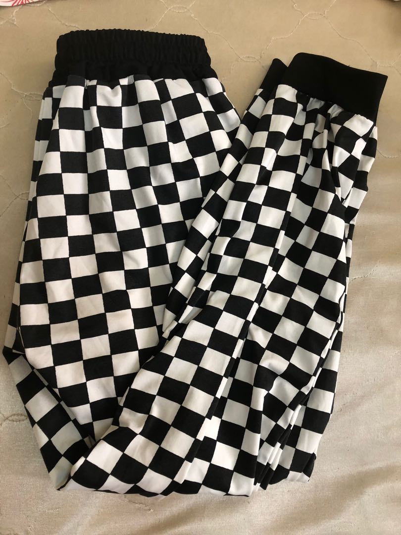 Elasticated Waist Checkered Sweatpants