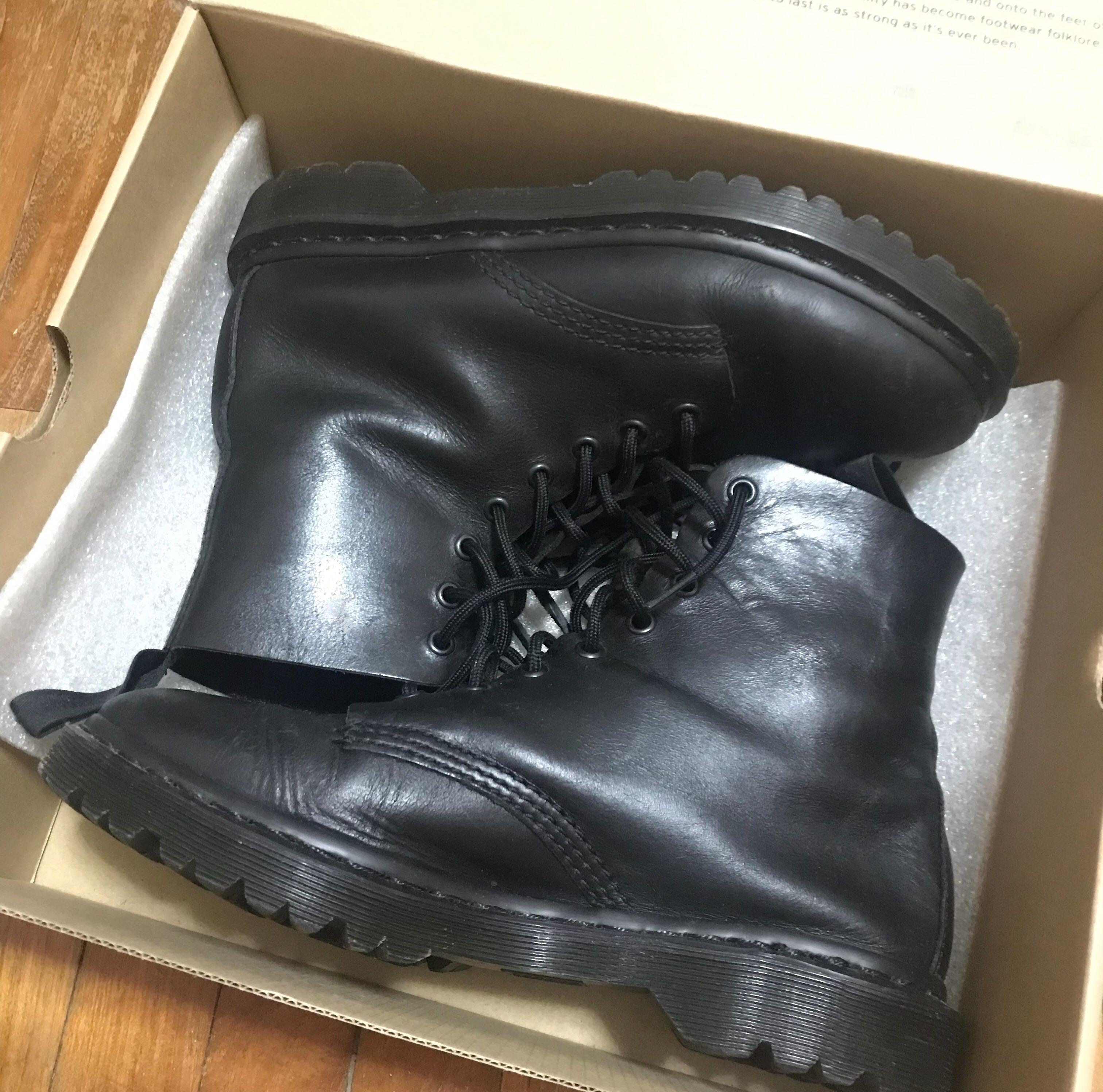 dr martens hide