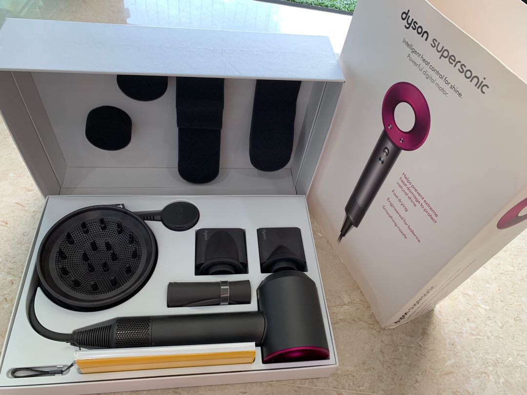 Dyson Supersonic Hair dryer, Beauty & Personal Care, Hair on Carousell