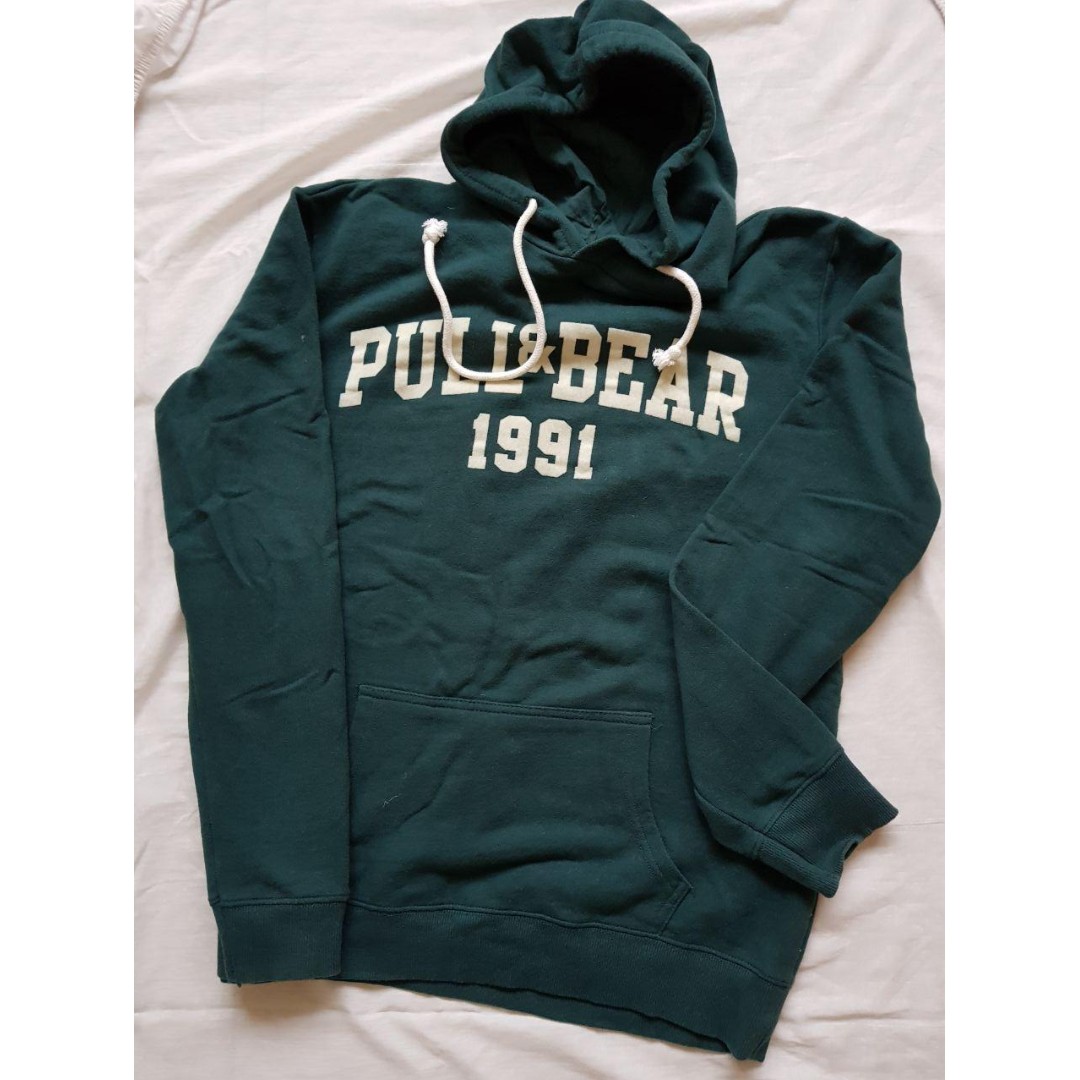 green pull and bear hoodie