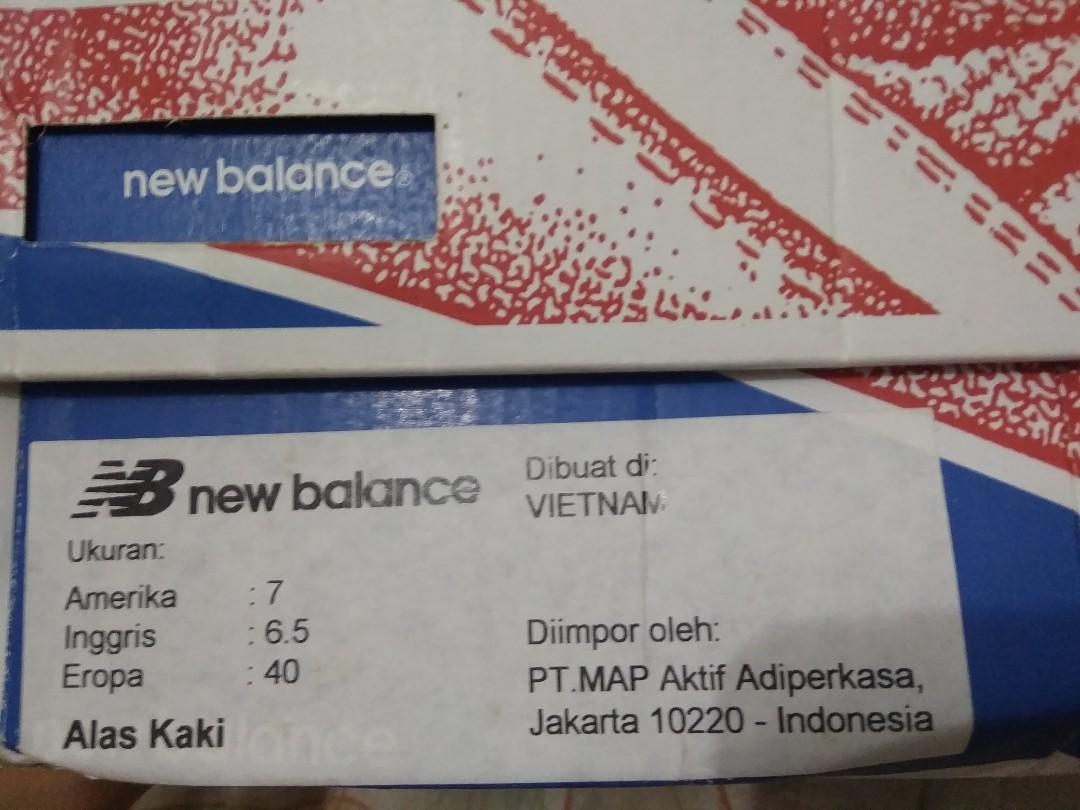 New Balance GM500RL grey red Fesyen Wanita Sepatu di Carousell