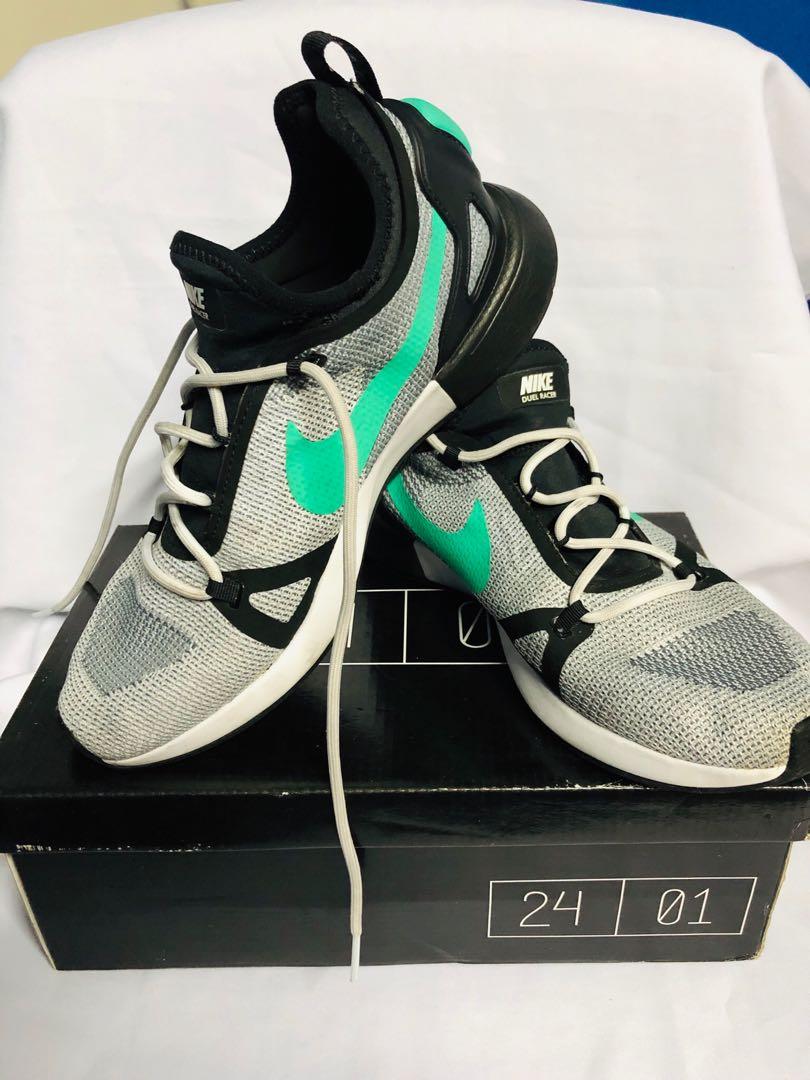 dual racer nike