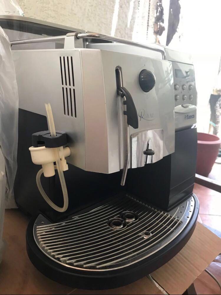 Saeco Royal Professional Espresso Machine, TV & Home Appliances
