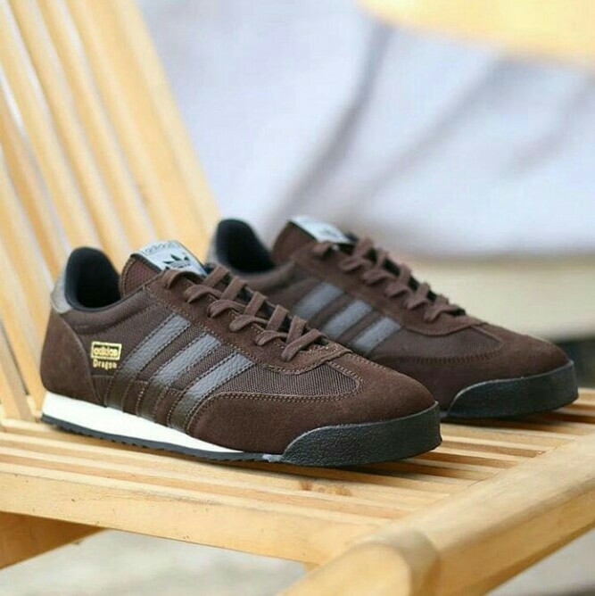 adidas dragon aanbieding