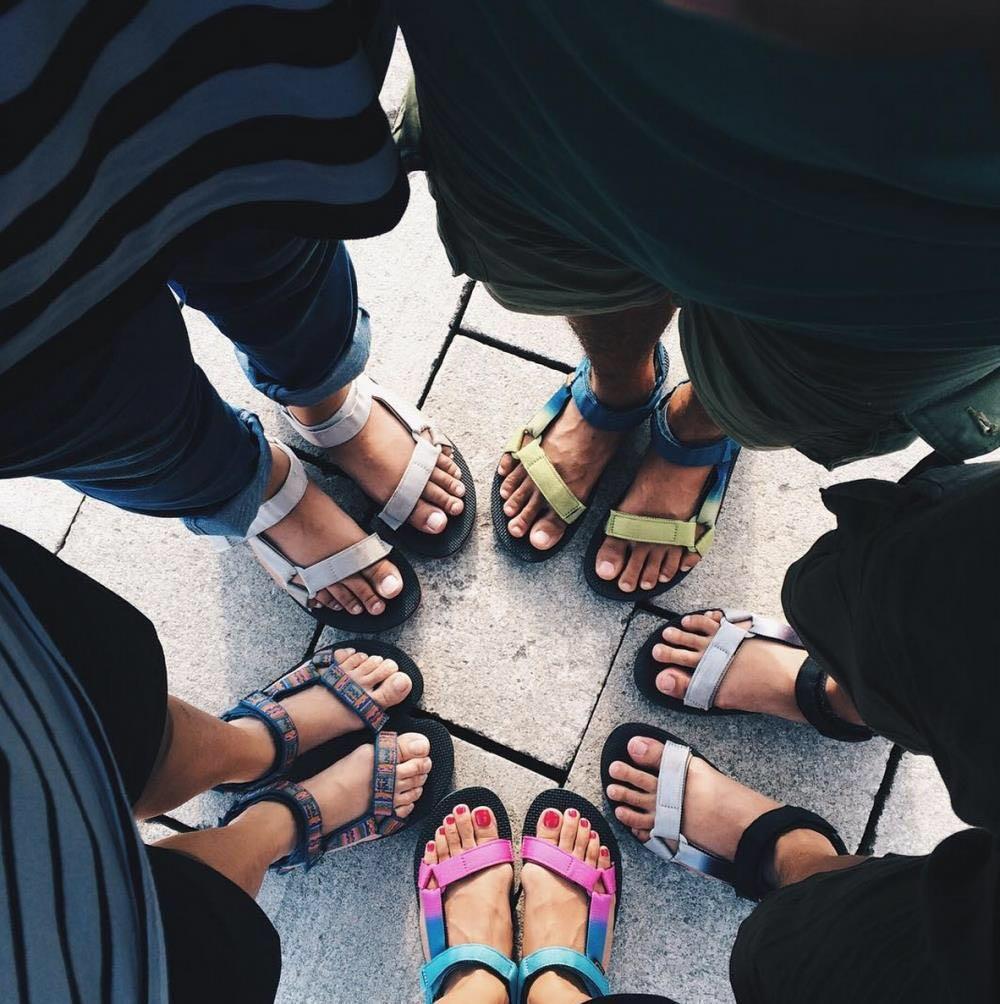 teva original universal gradient