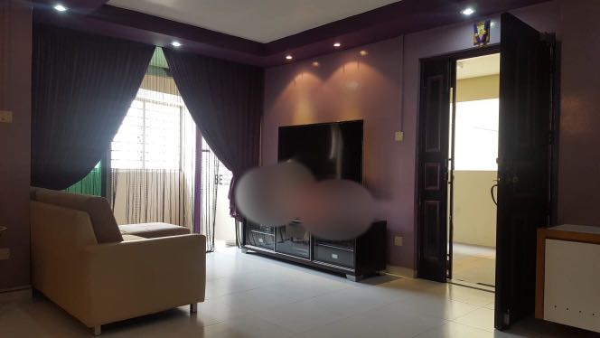 (Category: ) located in . Submitted by GreatDealHunters (Listing ID 215579052, Image 1). Description: .