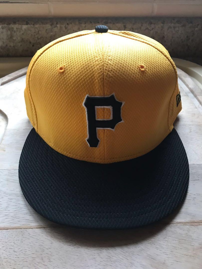 59fifty New Era Cap Pittsburgh Pirates Mlb Size 7 3 8 Or 58 7 Cm Men S Fashion Accessories Caps Hats On Carousell