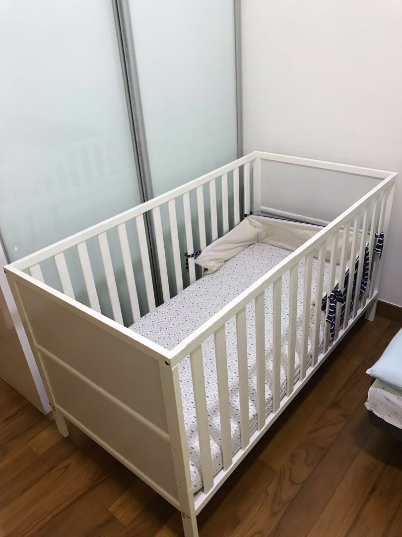 clevamama cot bed mattress protector