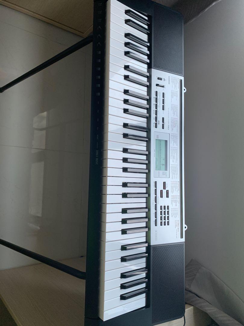 Casio piano LK 190 Hobbies Toys Music Media Musical