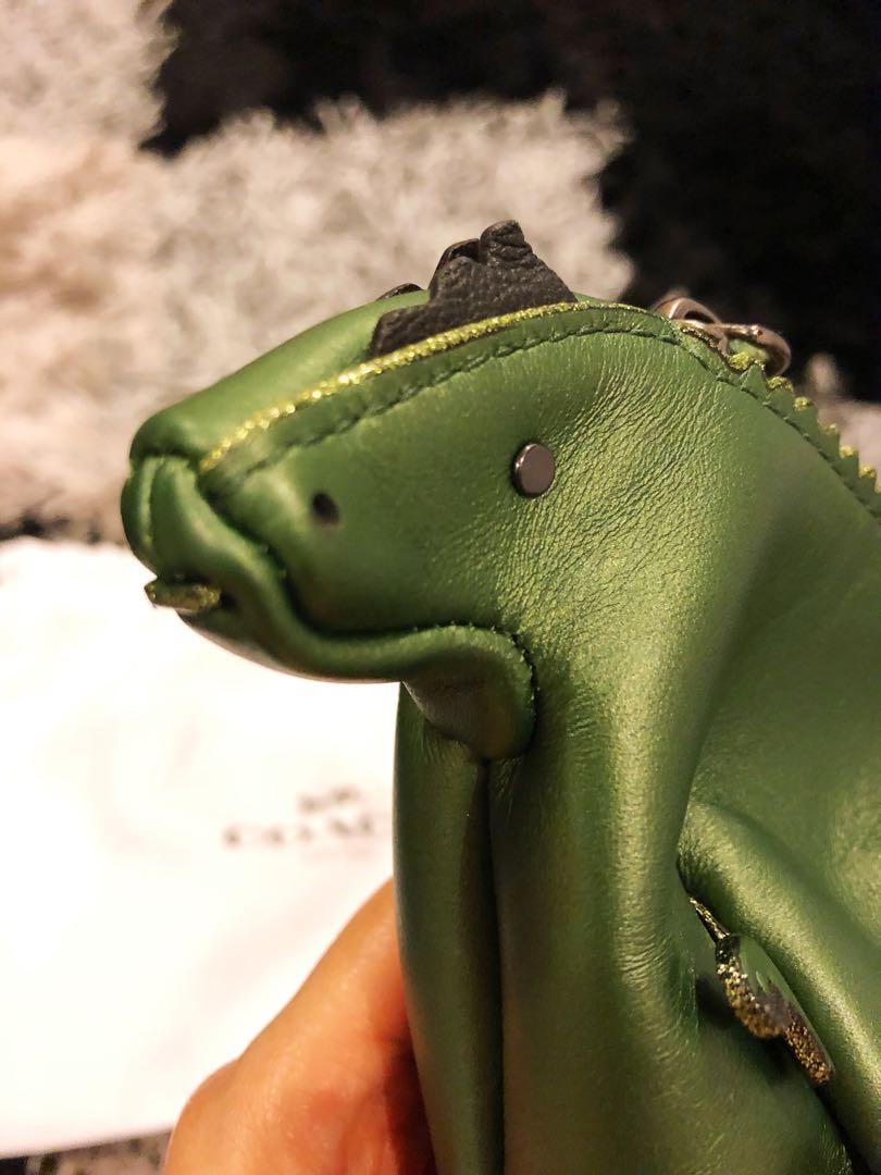 Coach steggy shop coin purse