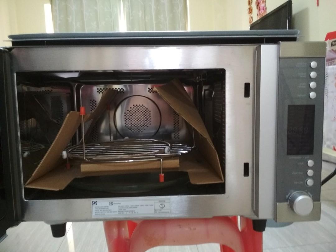 Electrolux Convection Microwave Oven, Home Appliances, Kitchenware on