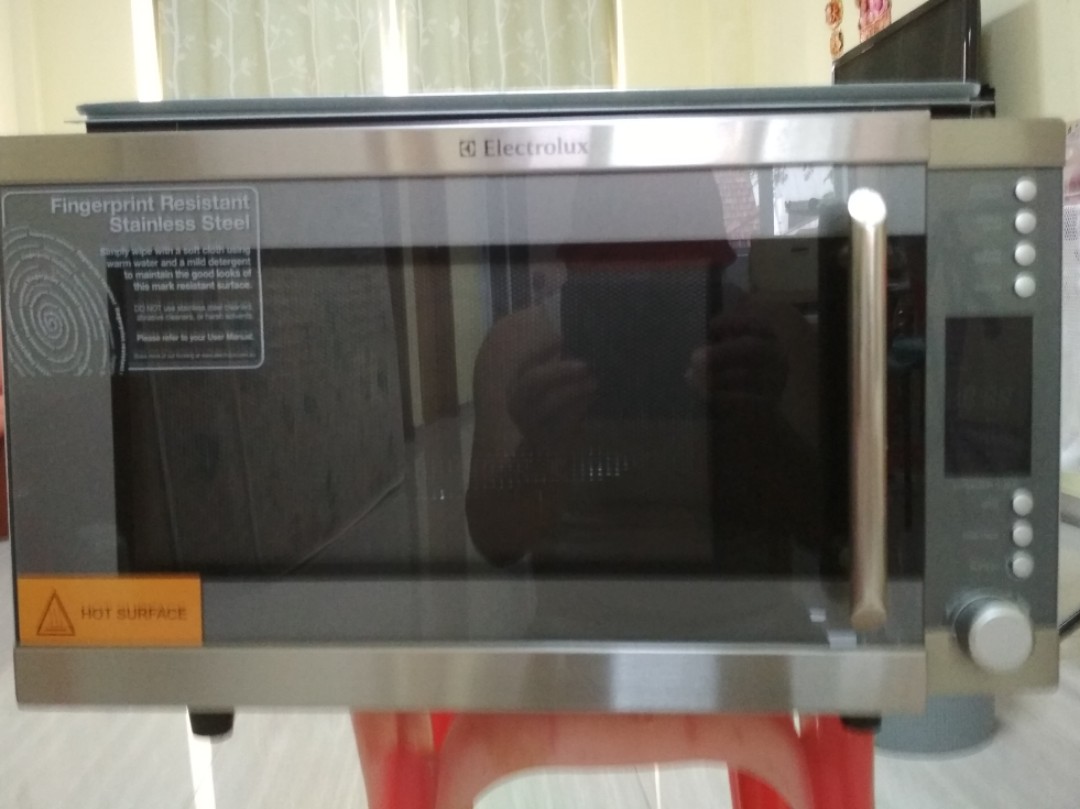 Electrolux Convection Microwave Oven, Home Appliances, Kitchenware on