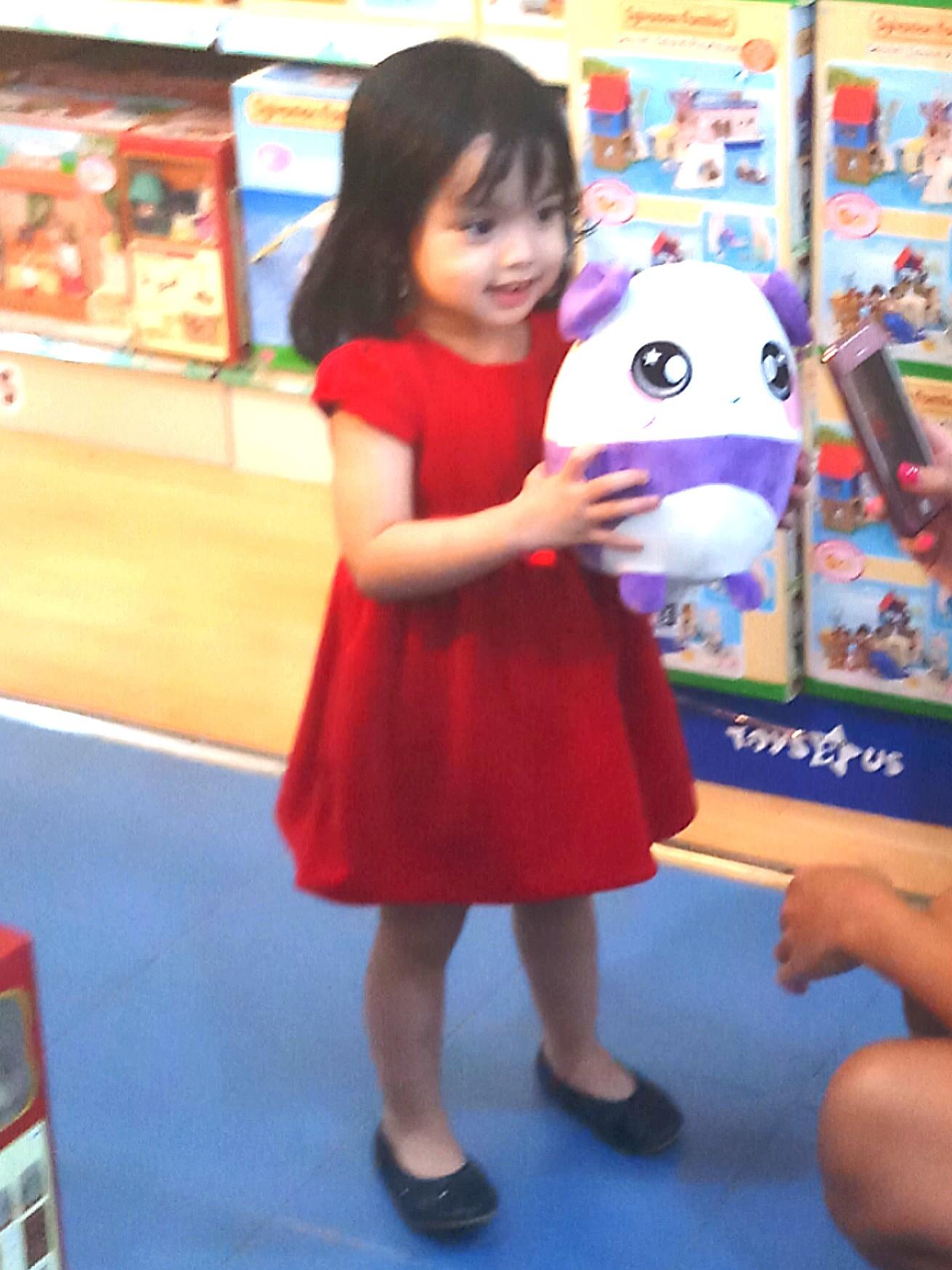 h and m red velvet dress